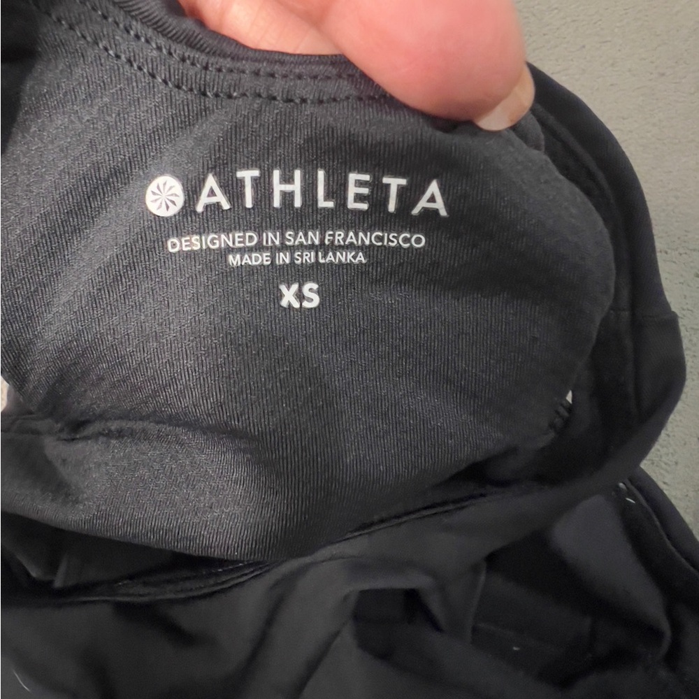 Athleta Classic Black XS Tee